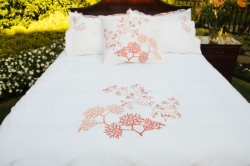 To celebrate only the second Diamond Jubilee in the history of the British Monarchy, Reed Family Linen launched their EMPRESS Collection in honour of Her Majesty the Queen Elizabeth II.