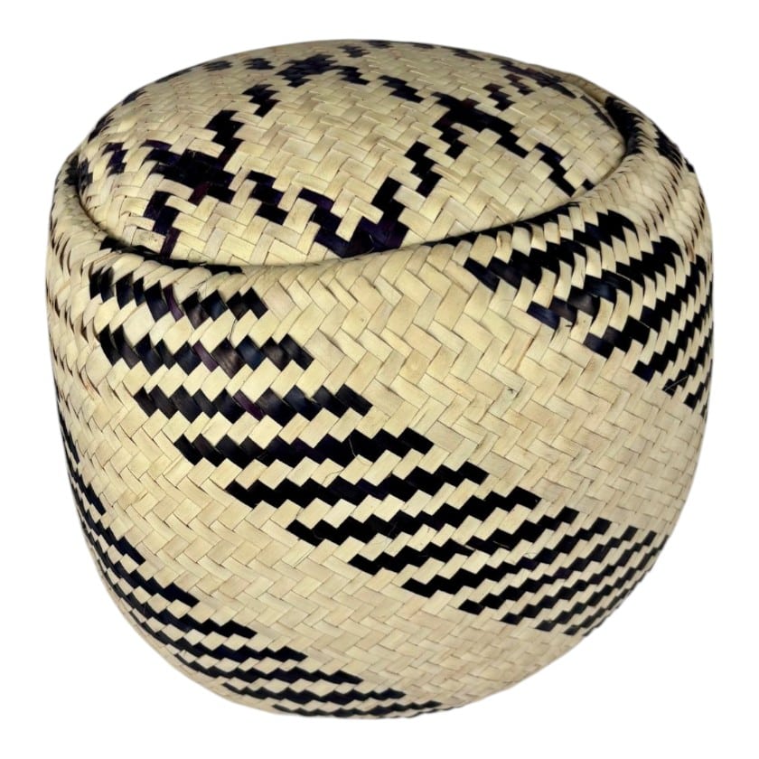 PANDAN POUFF NAT & BLACK