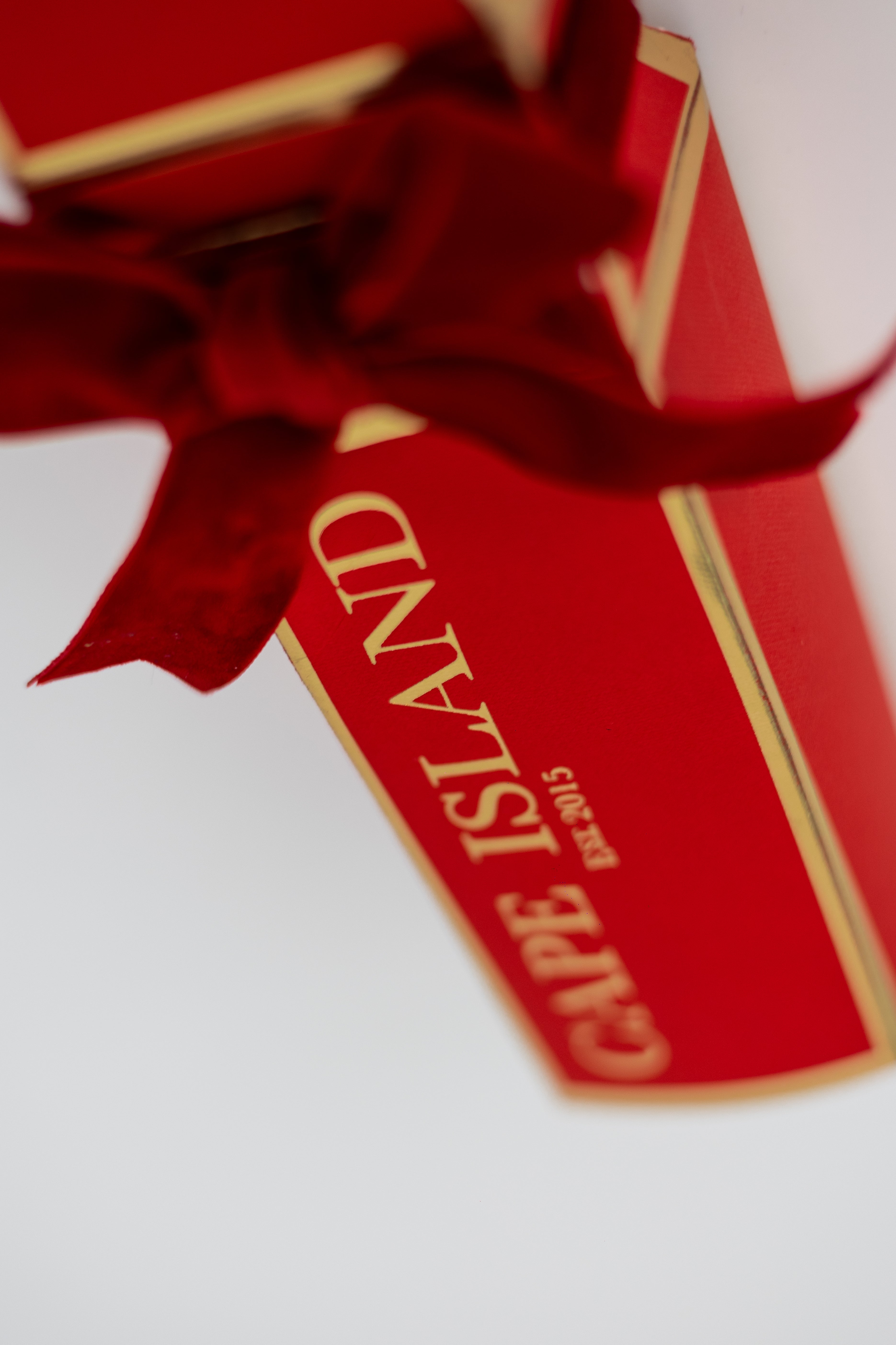 Red Cracker Assorted - Set of 4