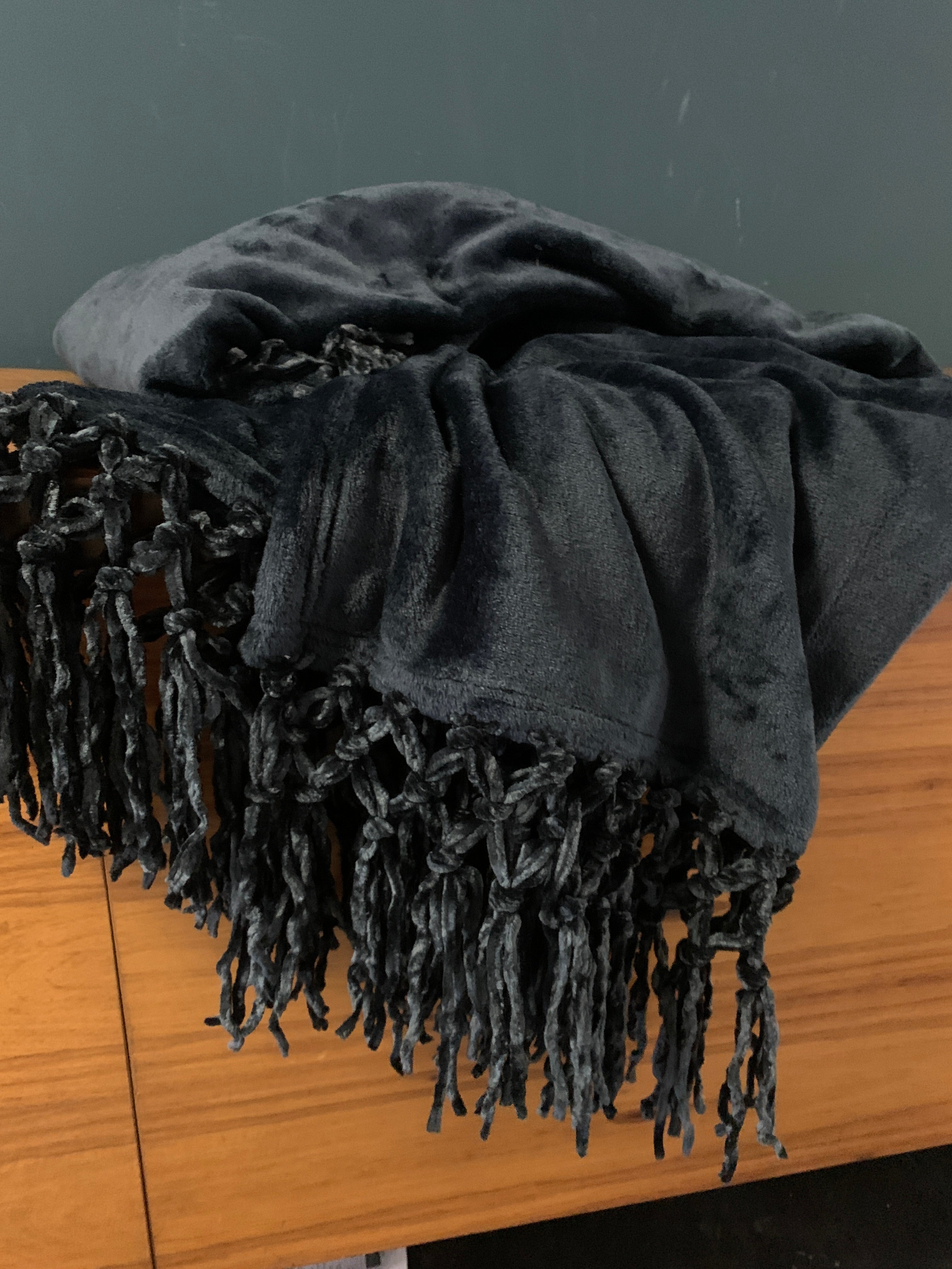 Plush Throw in Black