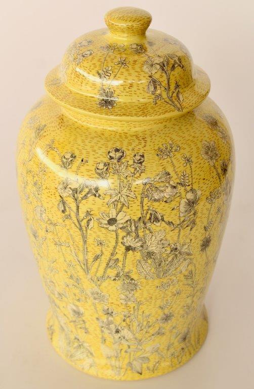 Large Yellow Daisy Ginger Jar