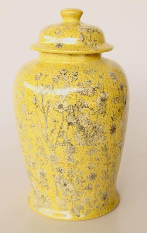 Large Yellow Daisy Ginger Jar