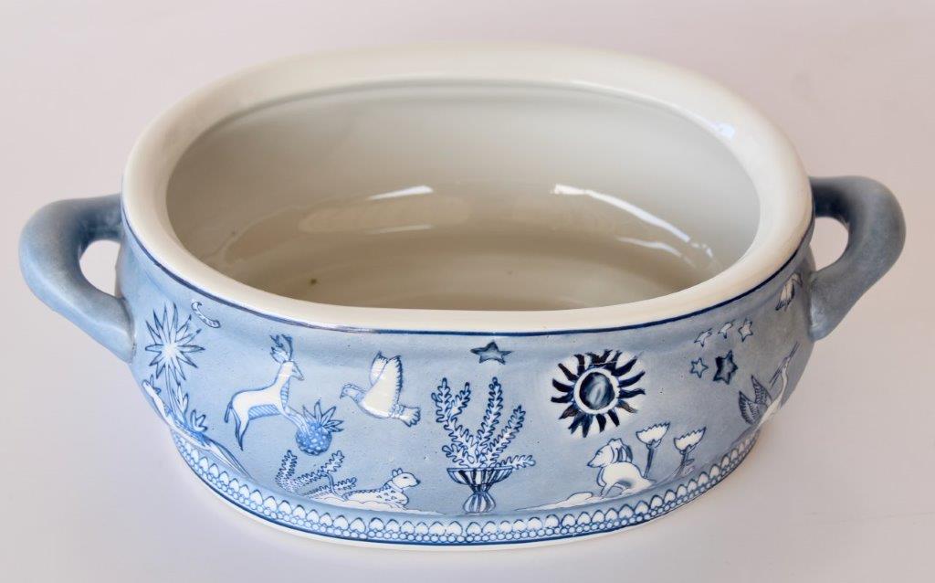 Small Blue & White Tiger Moon Oval Foot Bath