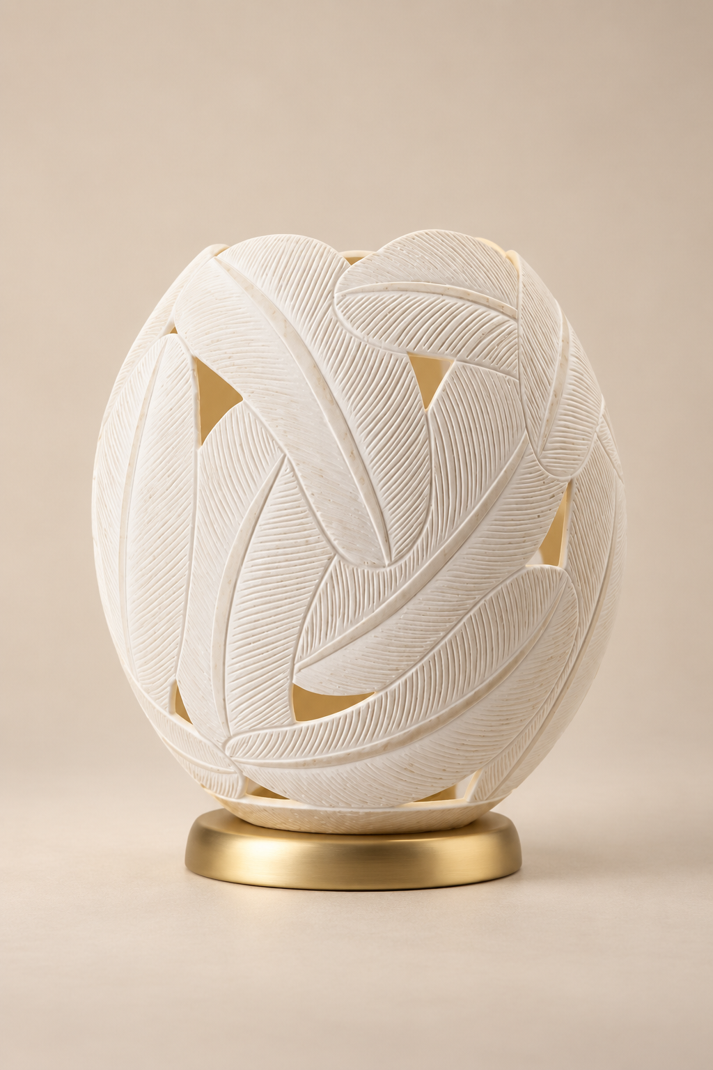 THE FEATHERS - Ostrich Eggshell Tealight Holder