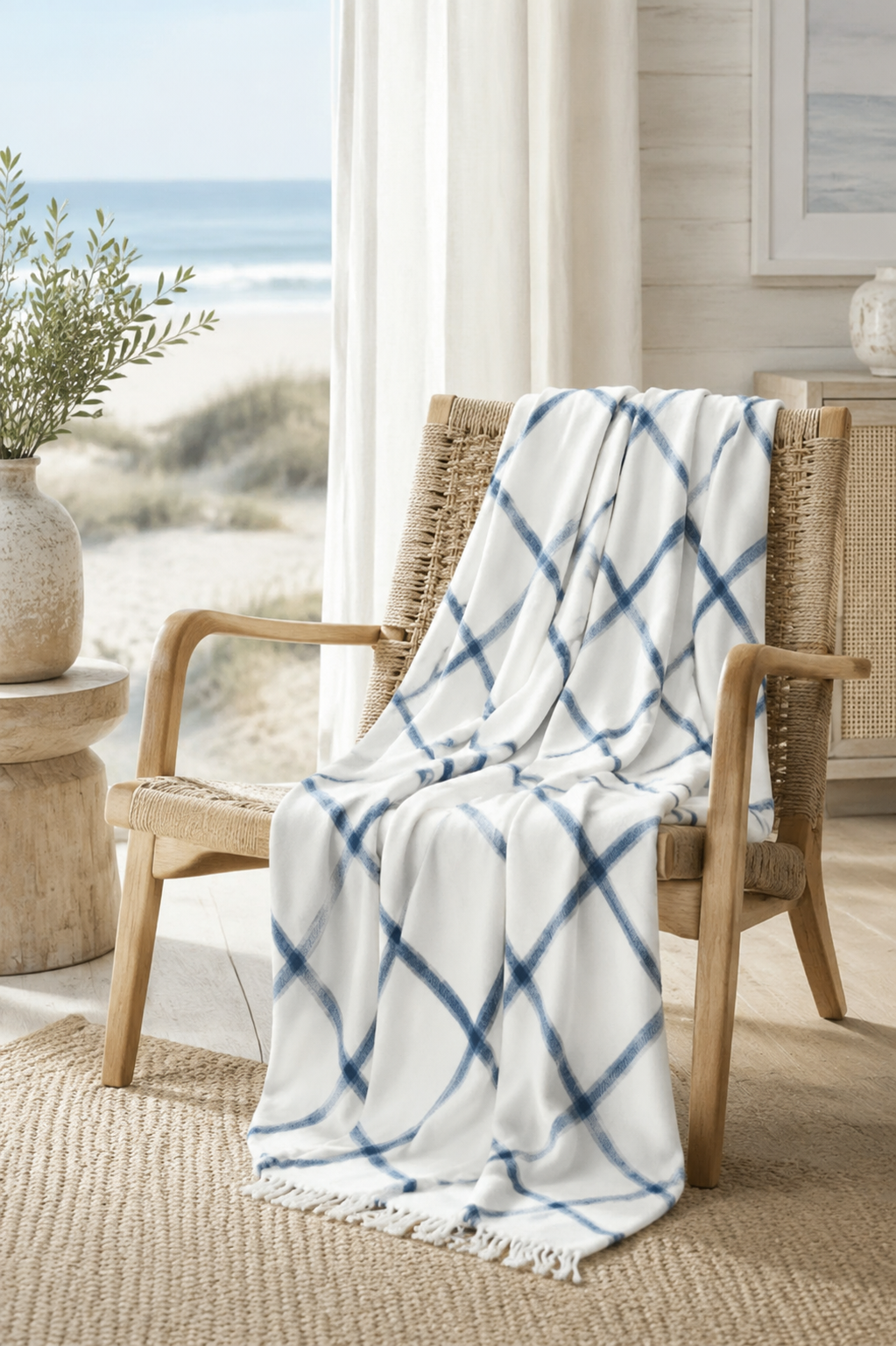 Soft and Luxurious Blue and White Throw