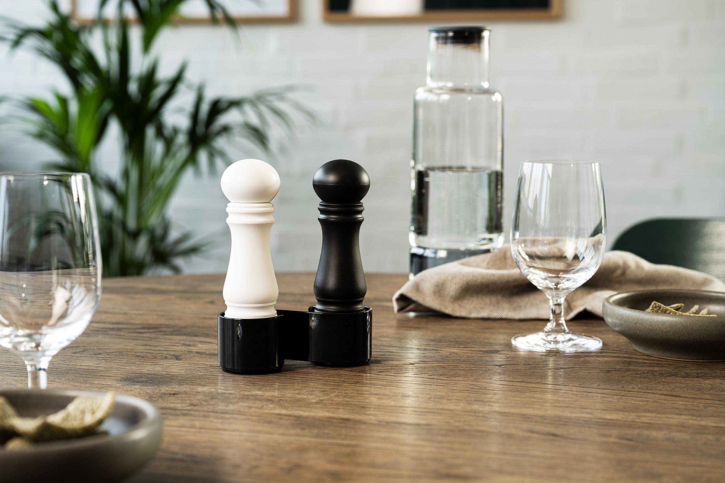 CRUSHGRIND MINI GRINDER SET 14CM BLACK/WHITE