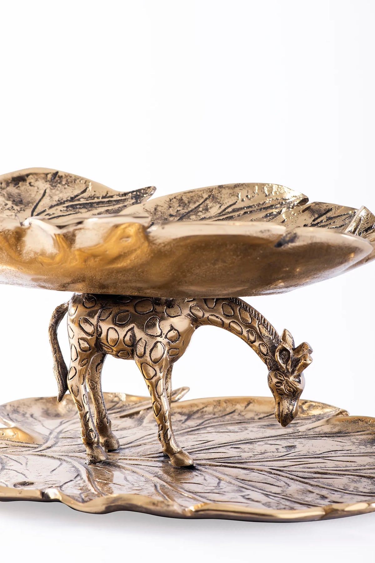 PATISSERIE JERRY GIRAFFE ANTIQUE BRASS