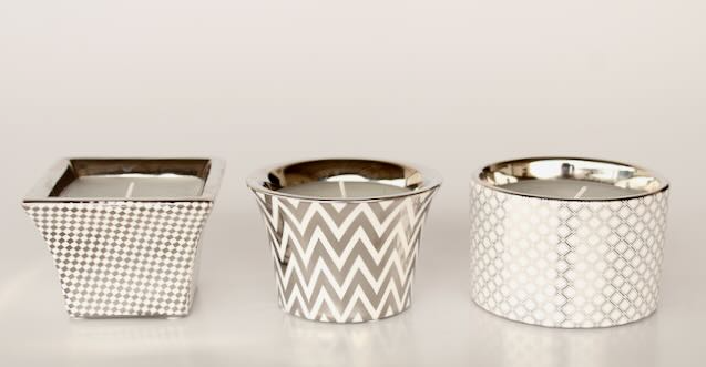 Set of 3 Silver and White Candles