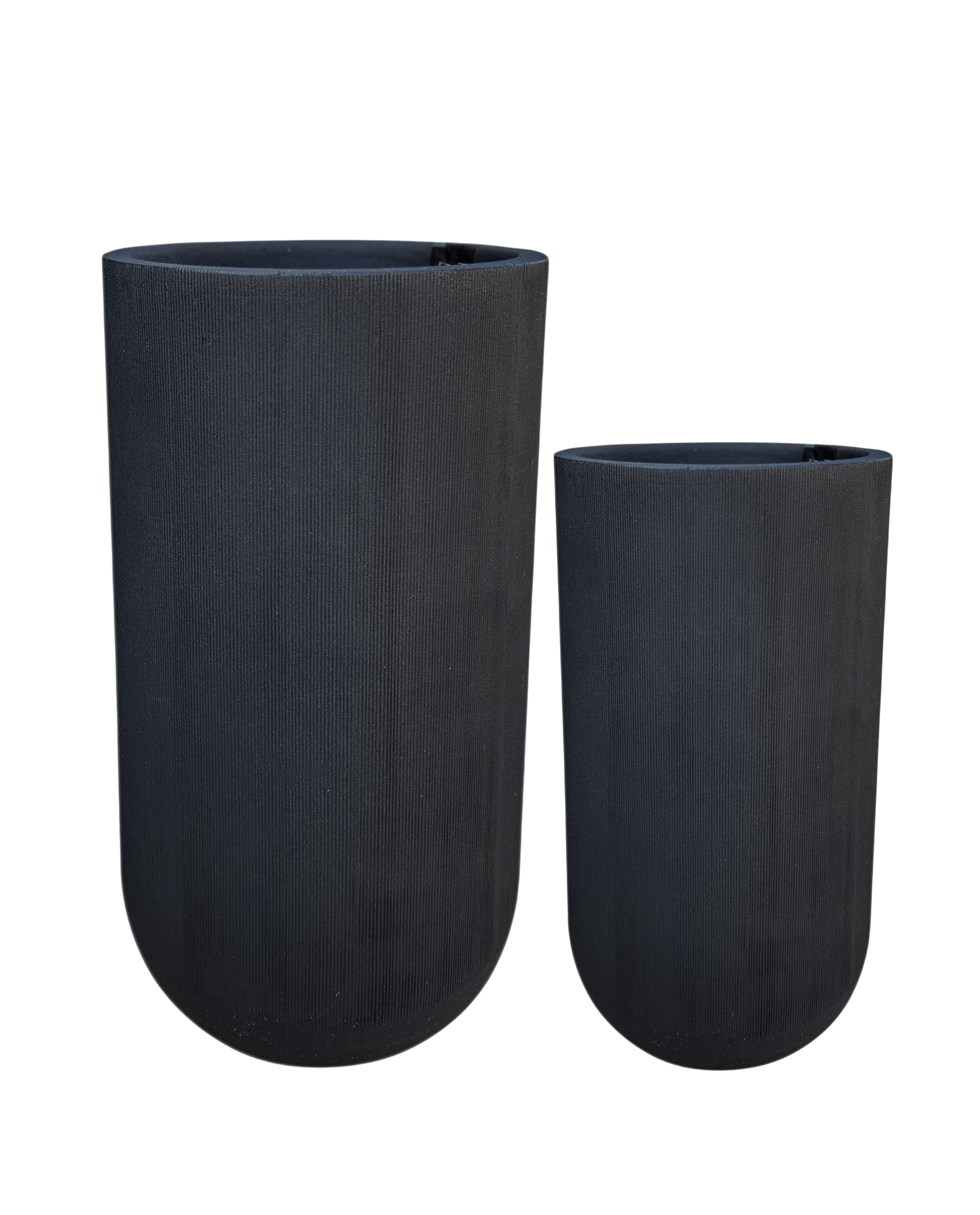 Fringe Set of 2 Outdoor Planters
