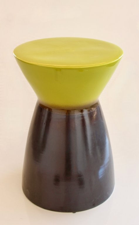 LIME GREEN & BLACK CERAMIC GARDEN STOOL