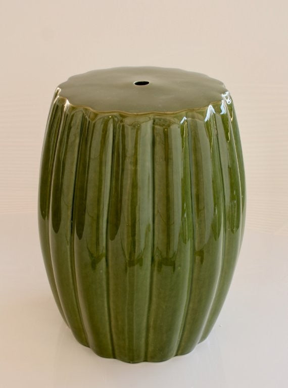 DARK GREEN SHAPED CERAMIC GARDEN STOOL
