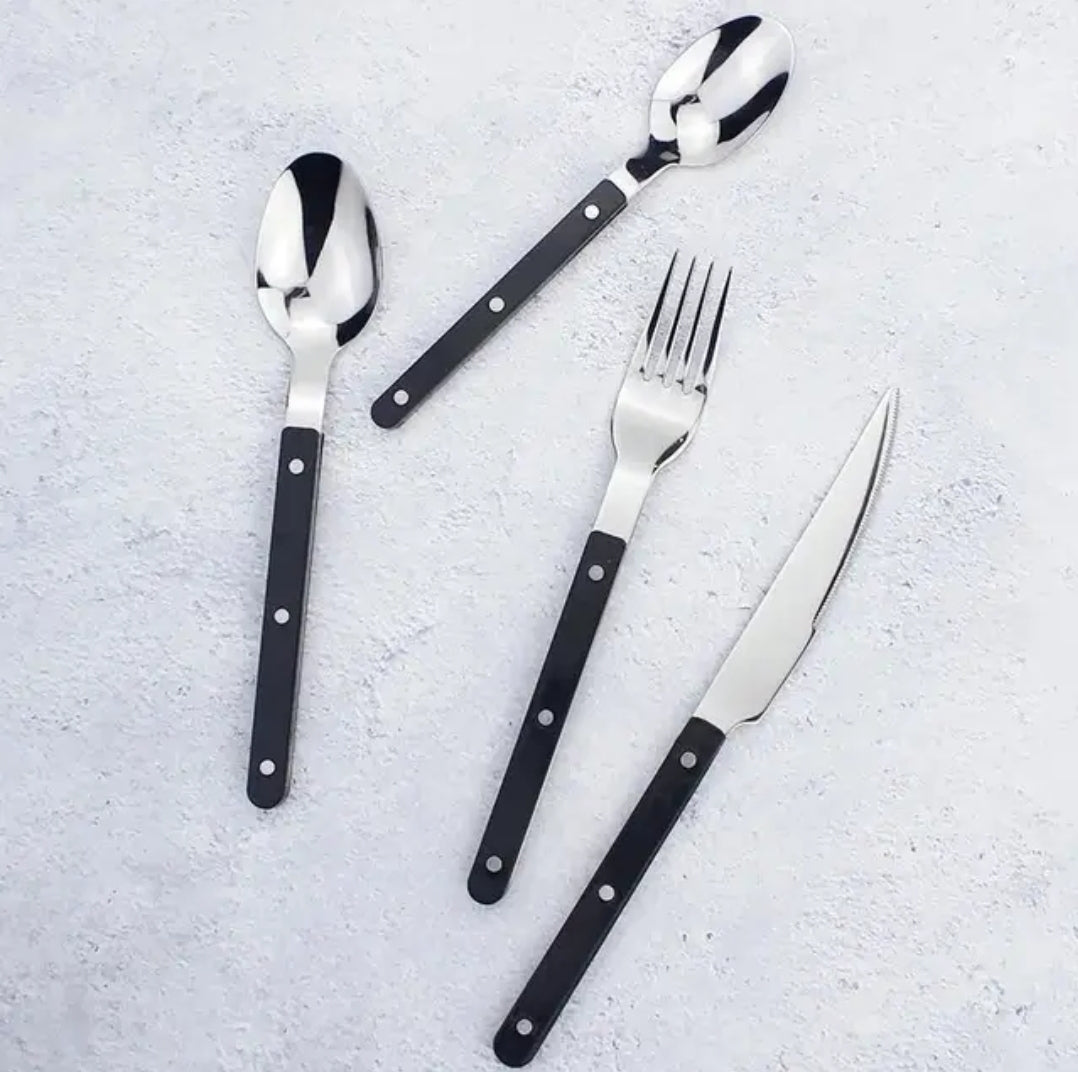 Louisiana 16 piece Cutlery Set in Black