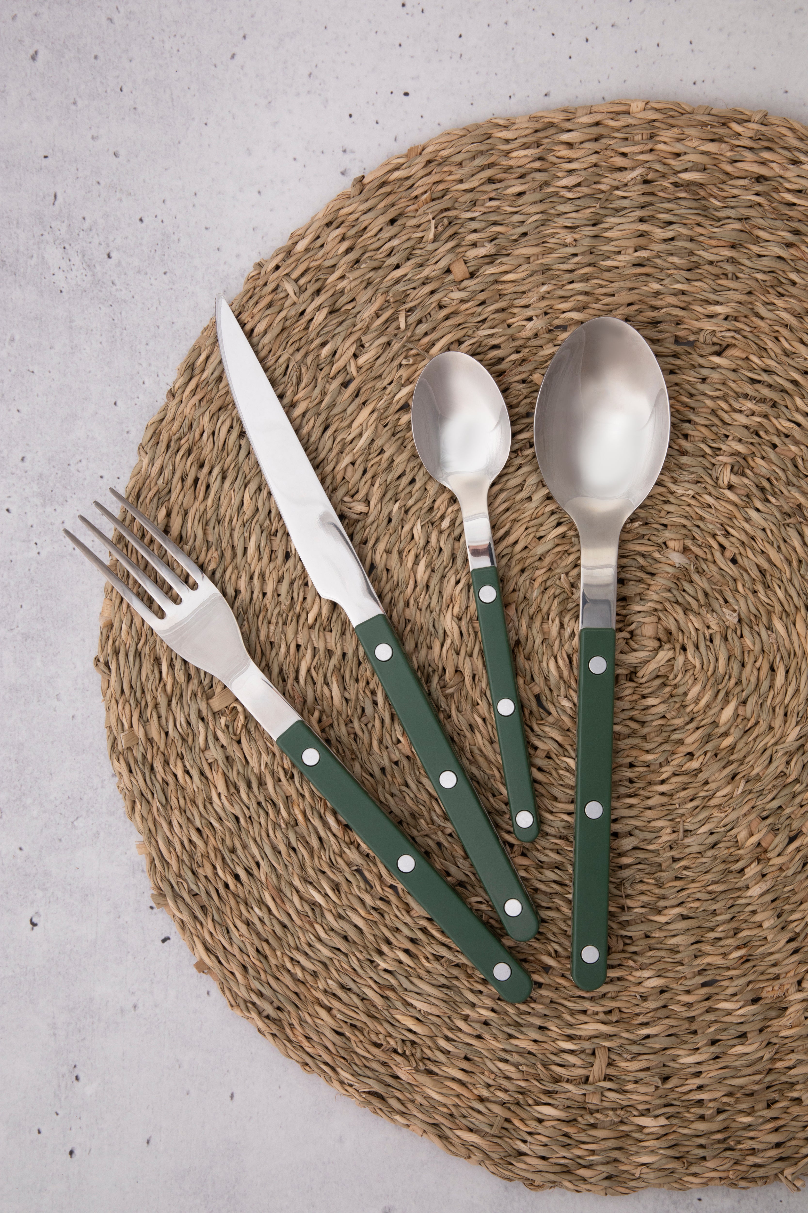 Louisiana 16 piece Cutlery Set in Dark Green