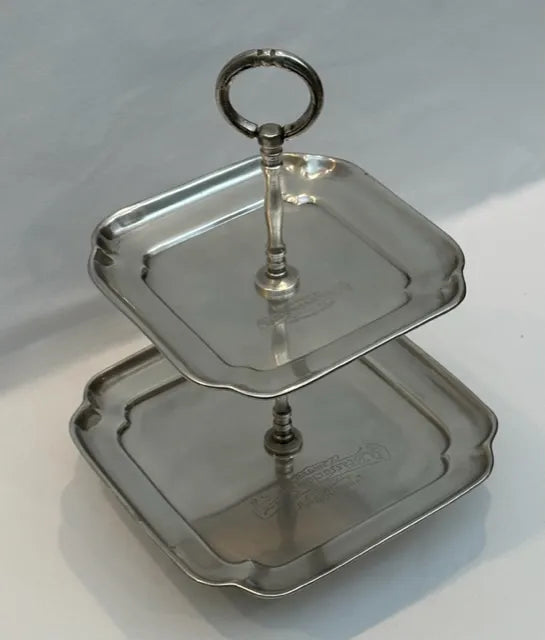 Brasserie 2 Tier Patisserie