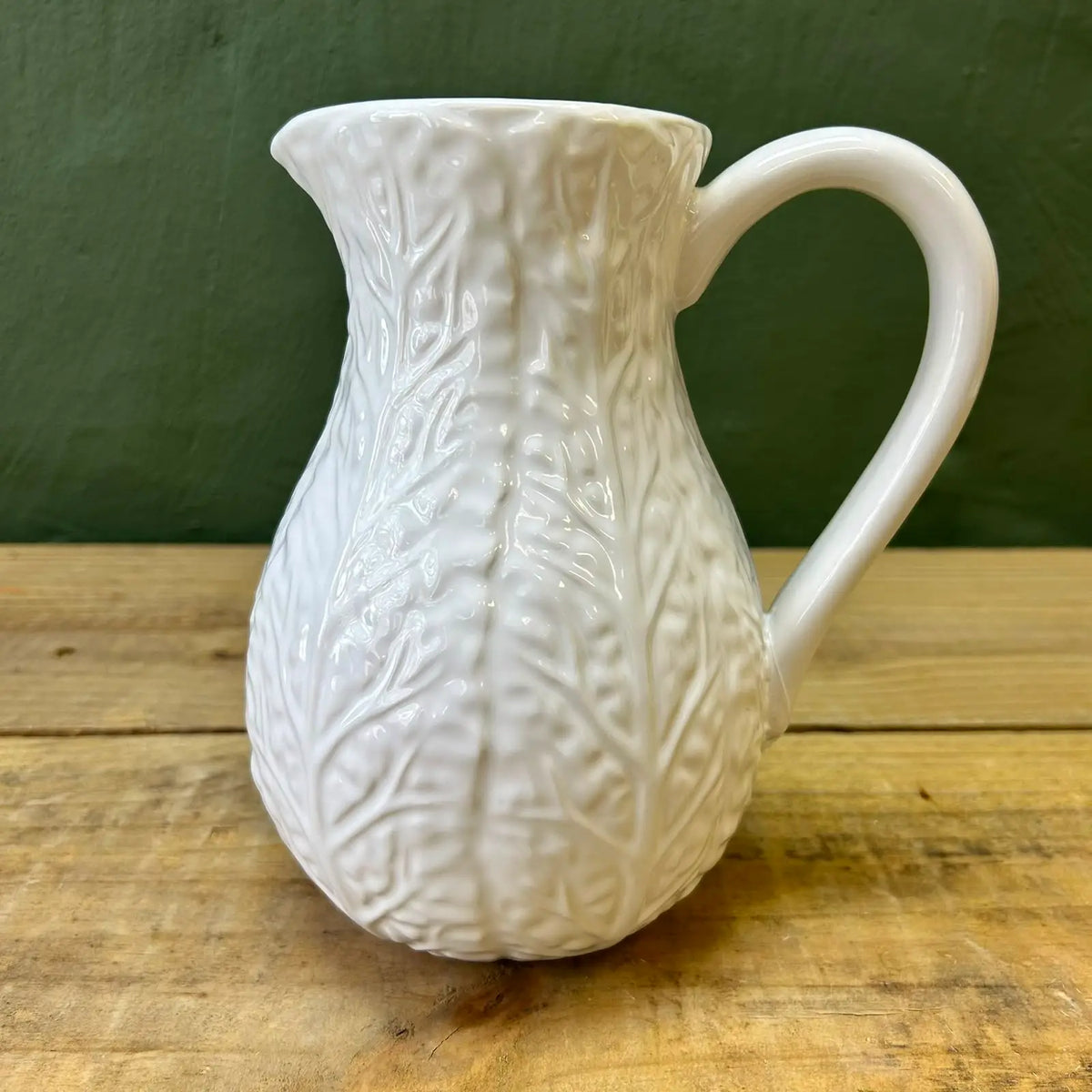 Leaf whisper jug