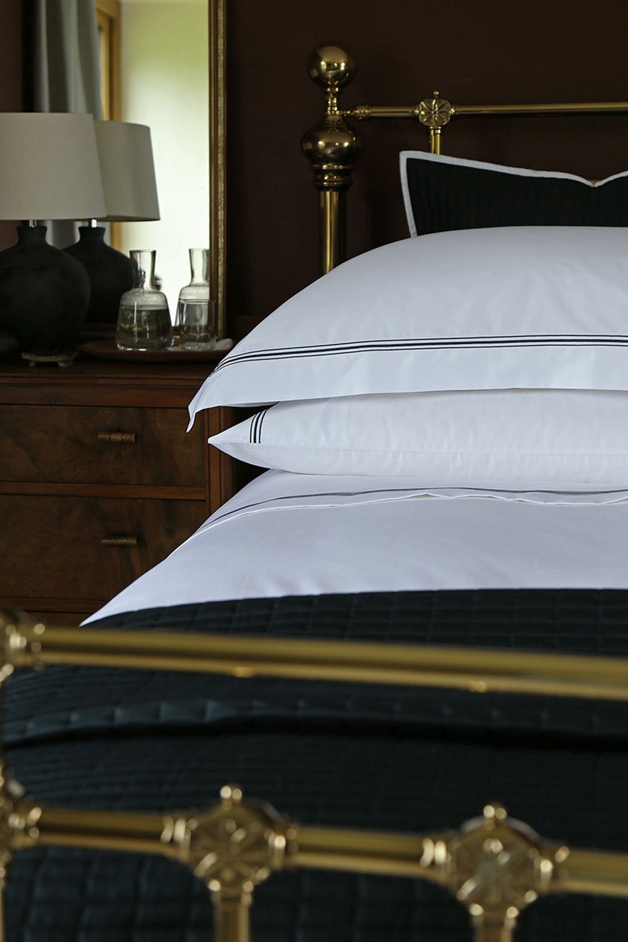 REED LINEN -Hurlingham Duvet Set