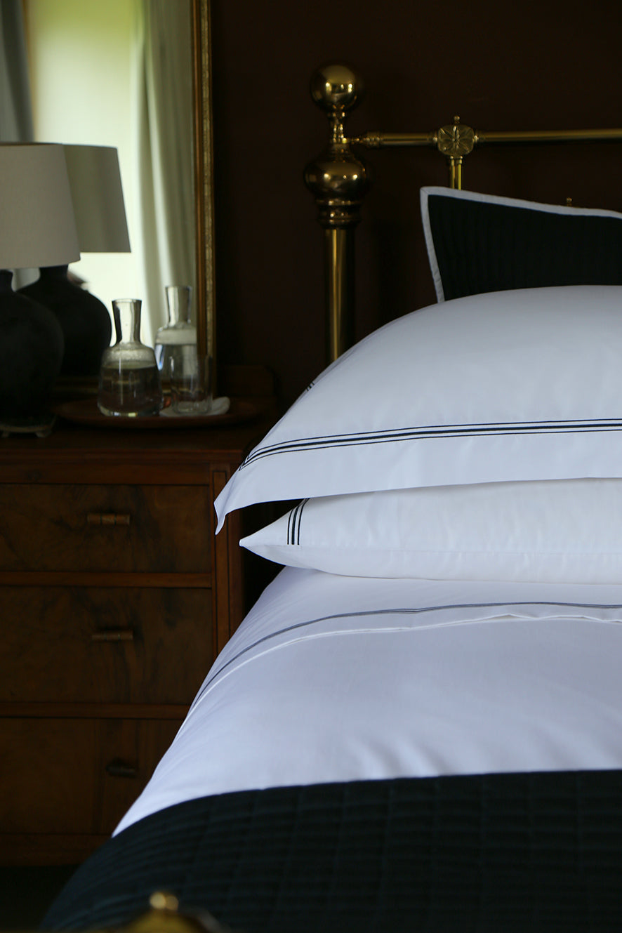 REED LINEN -Hurlingham Duvet Set