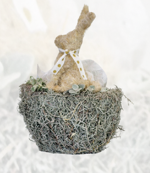 Small Sitting Pampas Rabbit & Fynbos Nest