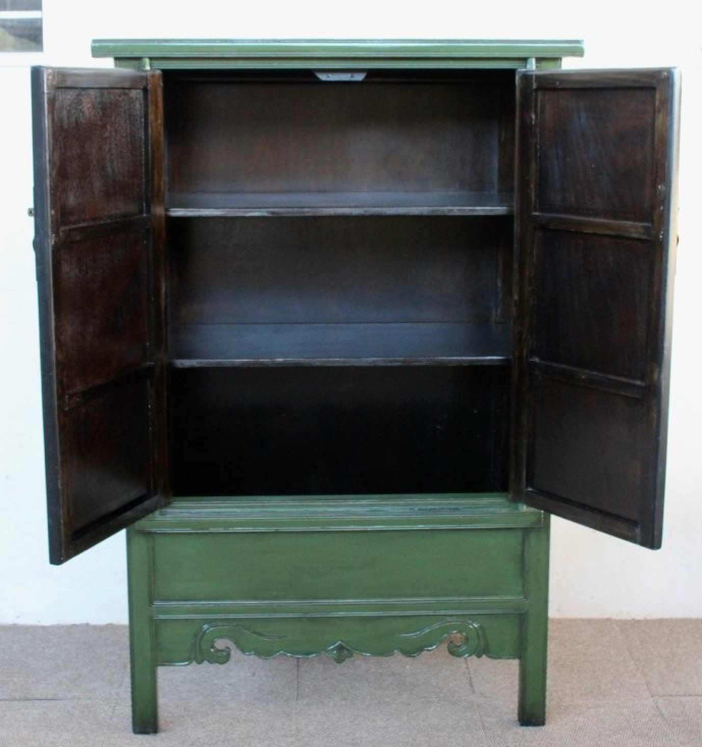 TALL GREEN 2 DOOR CABINET