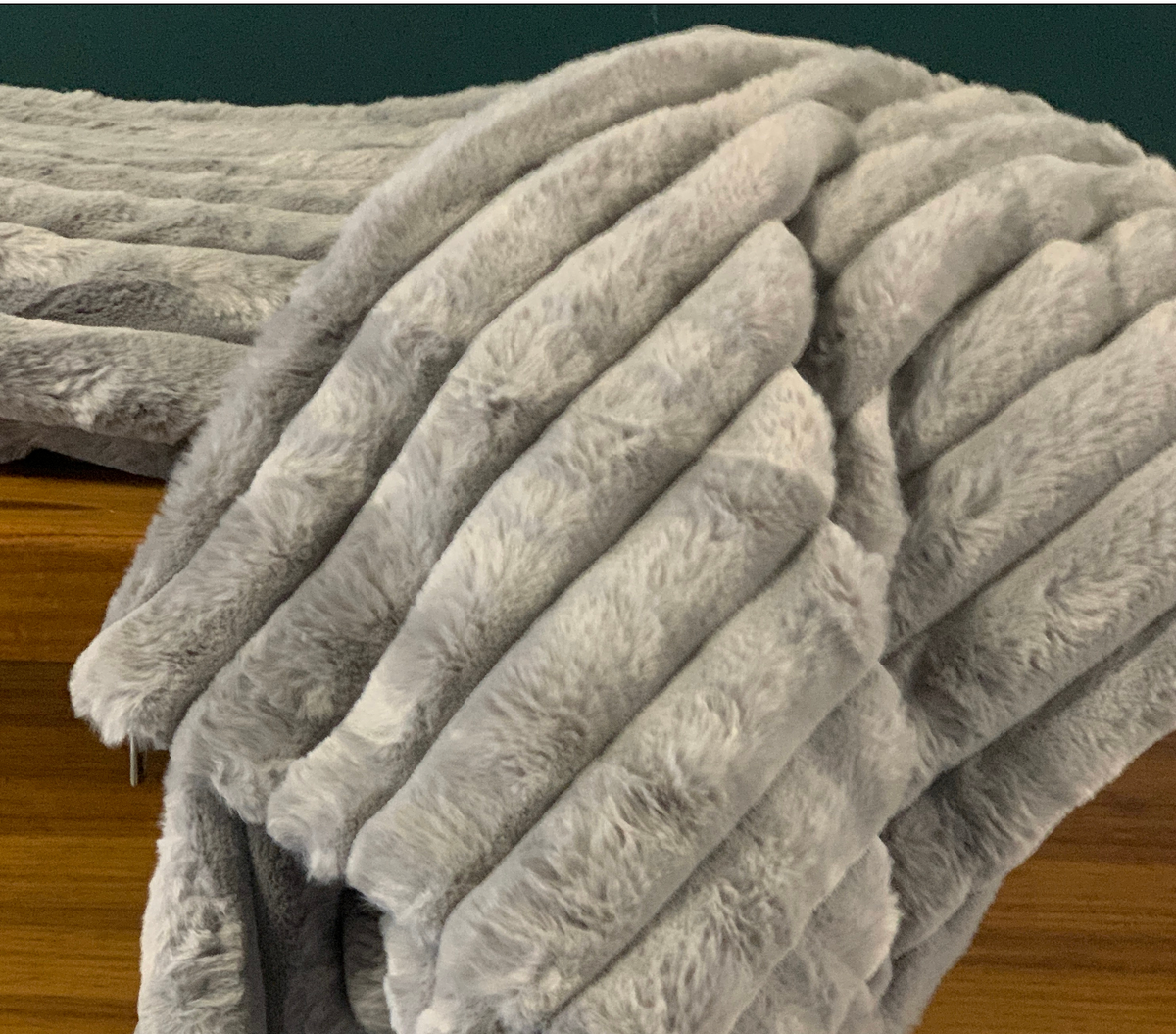 Fluted Faux Fur Throw in Grey - KING SIZE