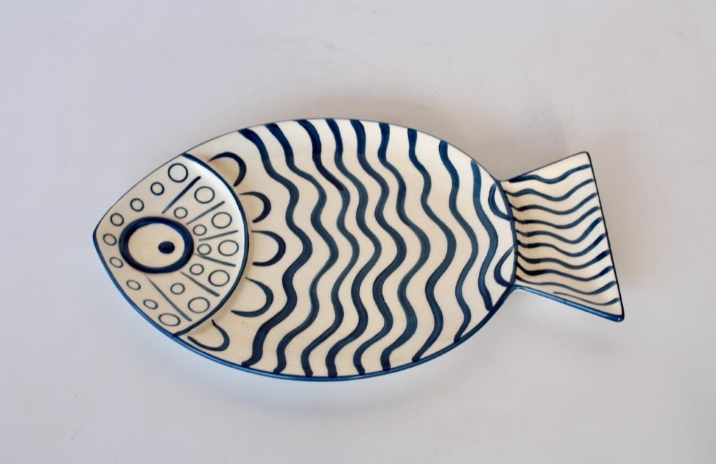 Medium Blue Squiggle Fish Plate