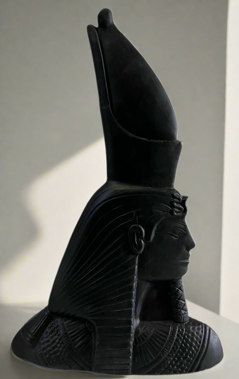 Tut Male Head Decor Accessory