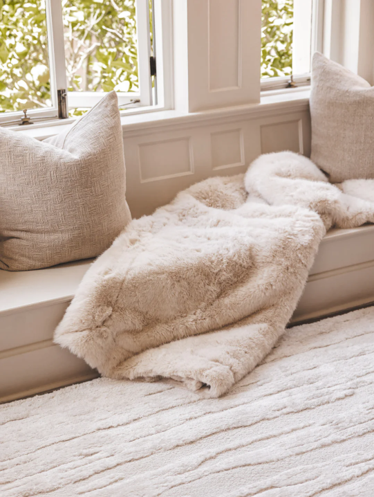 Blizzard Fur in Nougat