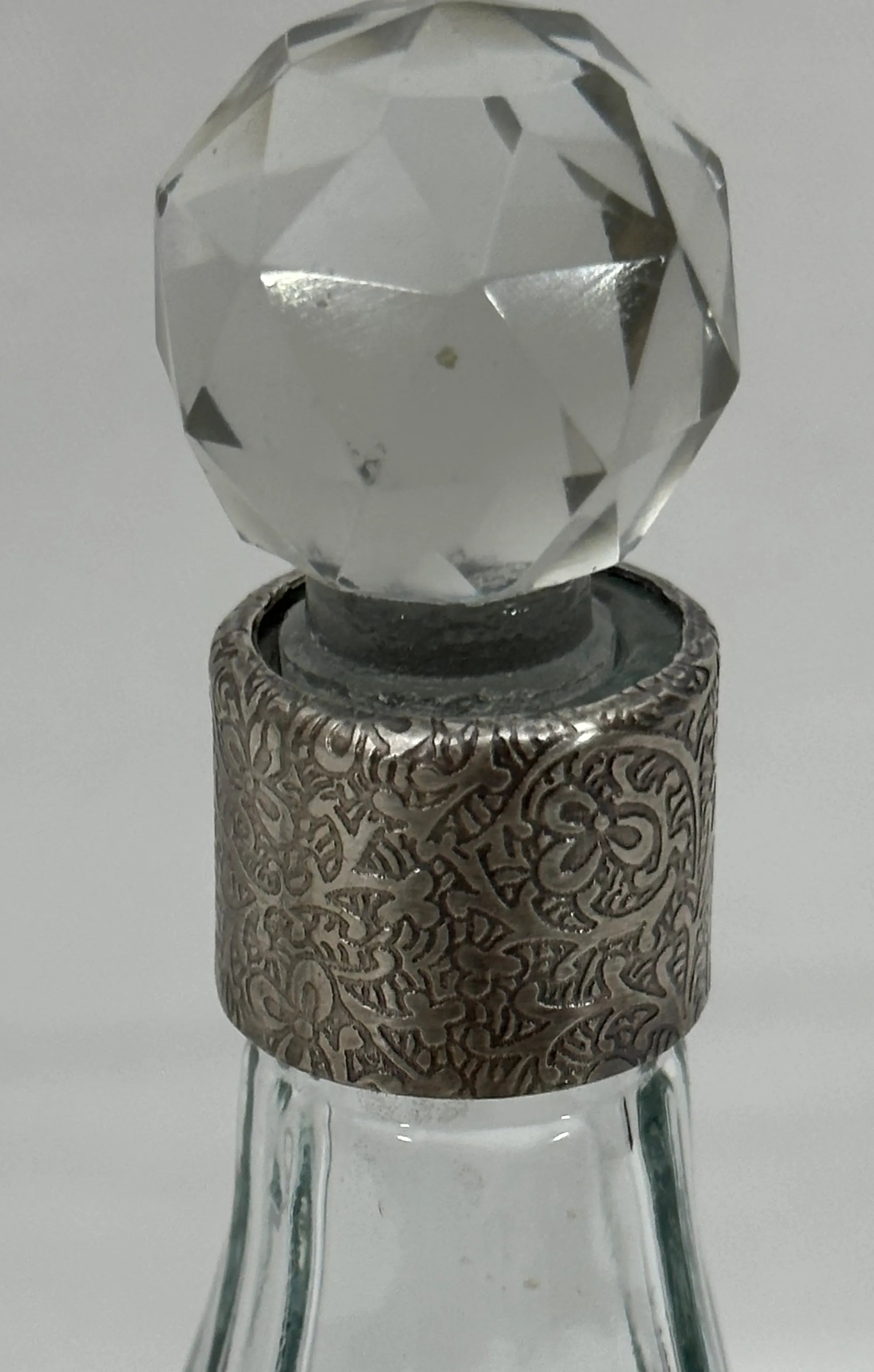 Italian Bottle Set and Stand