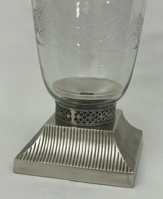 Queens Palace Hurricane