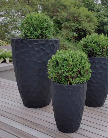 Prisma Set of 3 Outdoor Planters