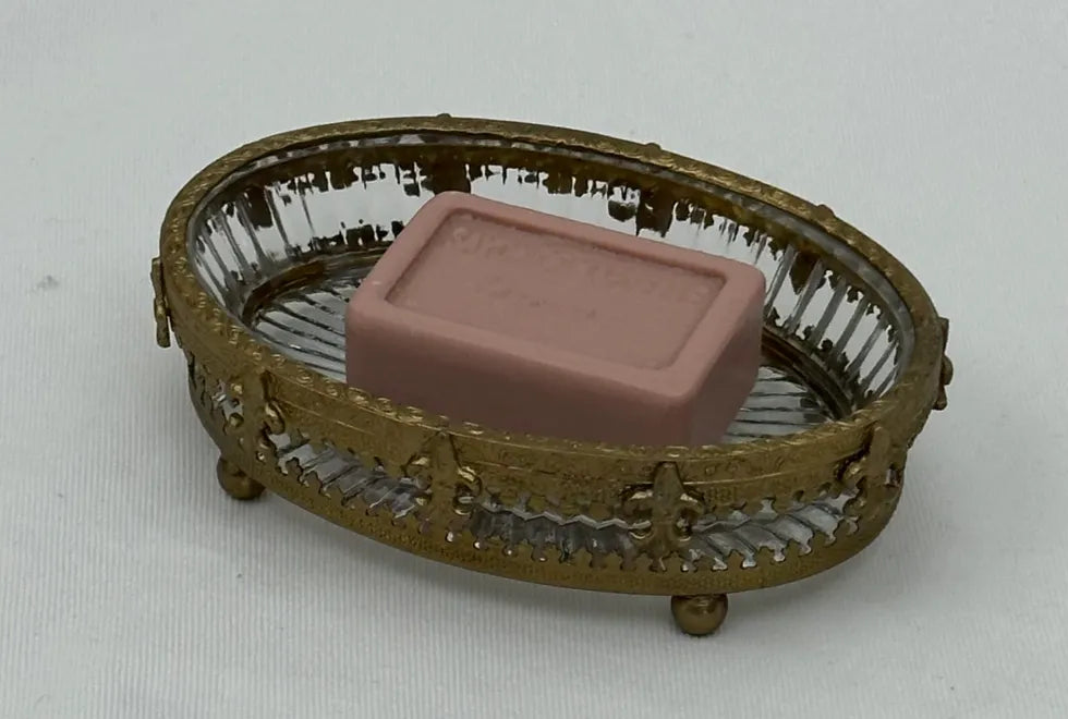 Antique Brass Fleur Soap Dish