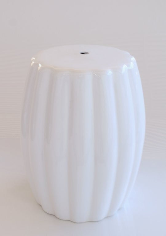 WHITE SHAPED CERAMIC GARDEN STOOL