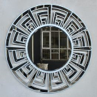 ROUND KEY DESIGN SILVER MIRROR - NetDécor