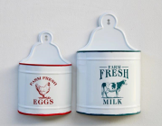 SET OF 2 HANGING ENAMEL POTS - NetDécor