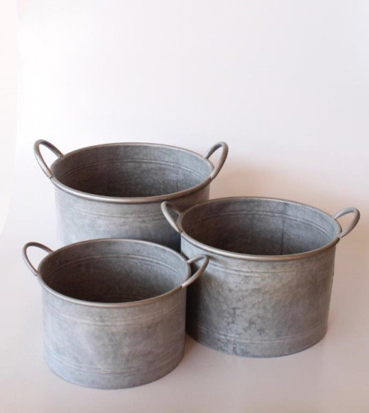 SET OF 3 ROUND METAL PLANTERS WITH HANDLES - NetDécor