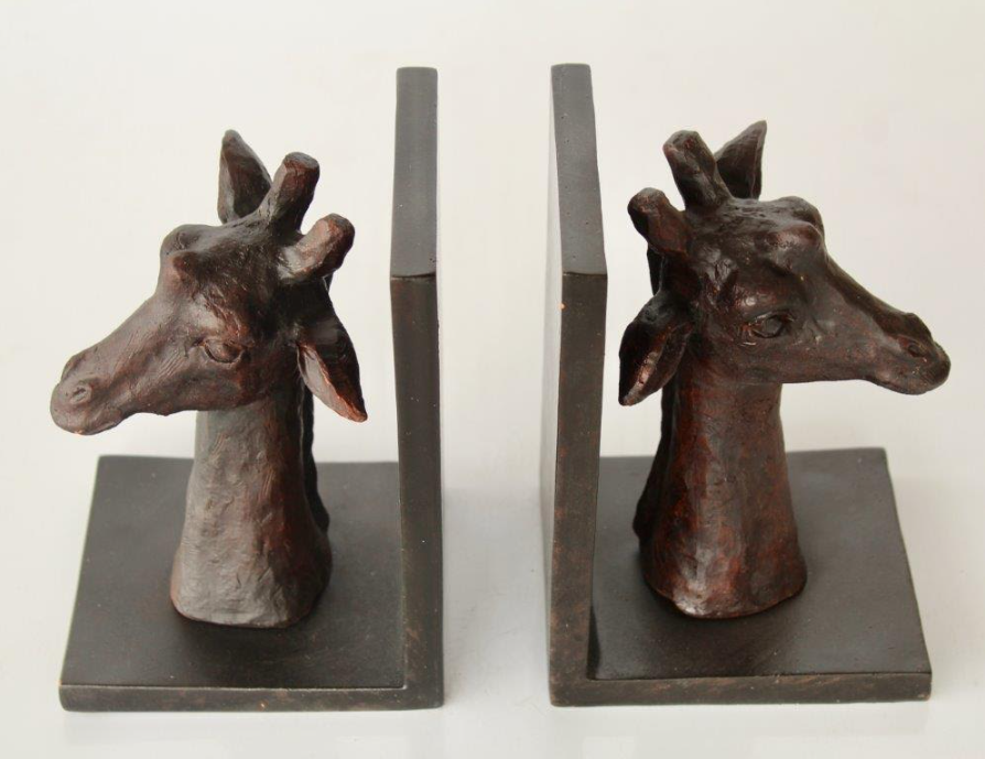 Pair of Giraffe Head Book Ends - NetDécor