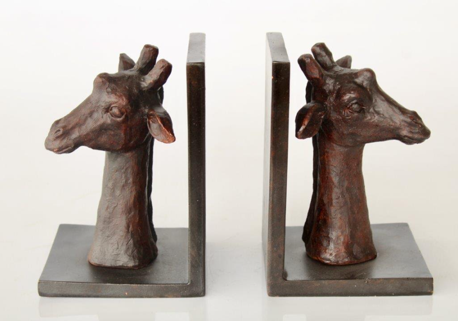 Pair of Giraffe Head Book Ends - NetDécor
