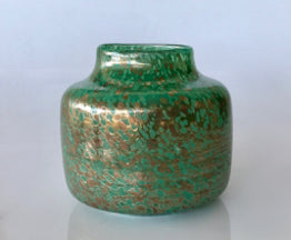 GREEN & GOLD FLECKED GLASS VASE - NetDécor