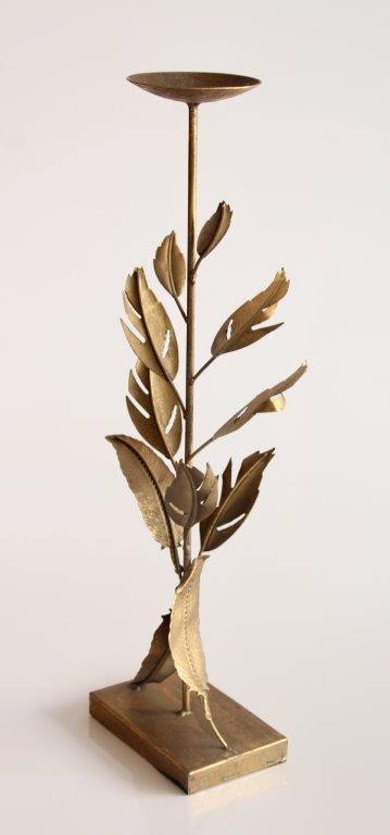 Gold Metal Leaf Candle Stick - NetDécor