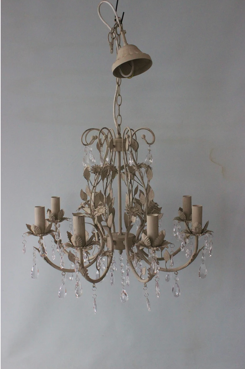 8 Arm Matt White Leaf Chandelier - NetDécor