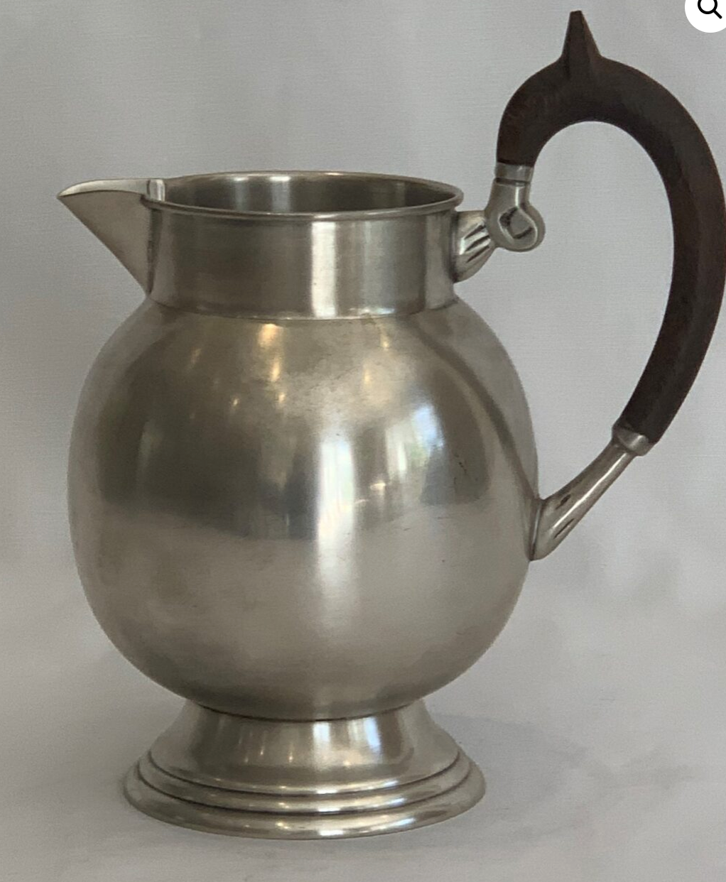 Medium Vintage Jug with Wooden Handle - NetDécor