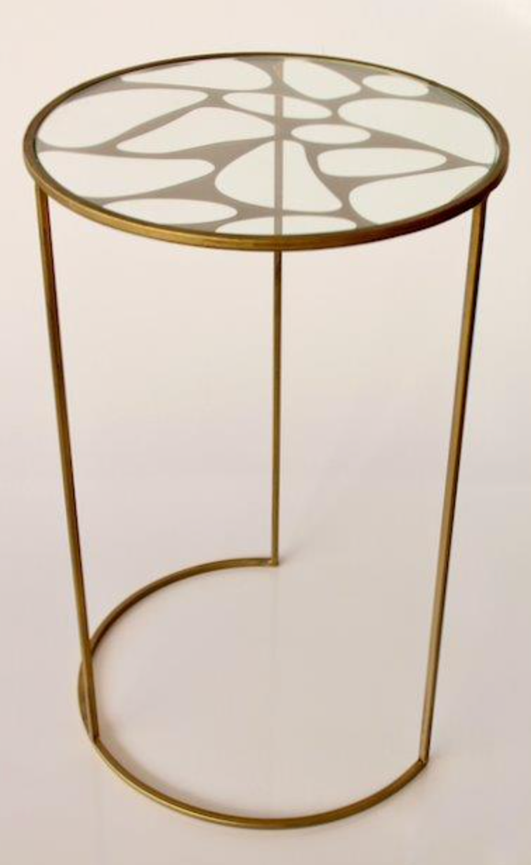 SMALL GOLD METAL GOLD CUT-OUT METAL GLASS TOP TABLE - NetDécor