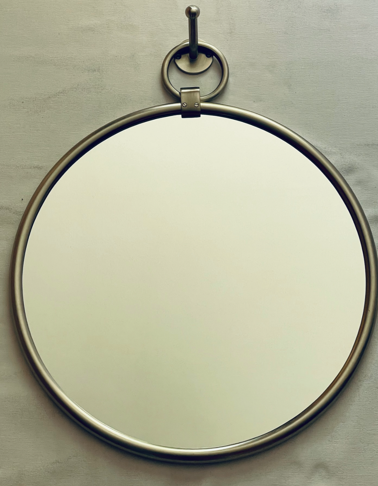 MIRROR ROUND CLASSIC WITH HOOK NEW - NetDécor