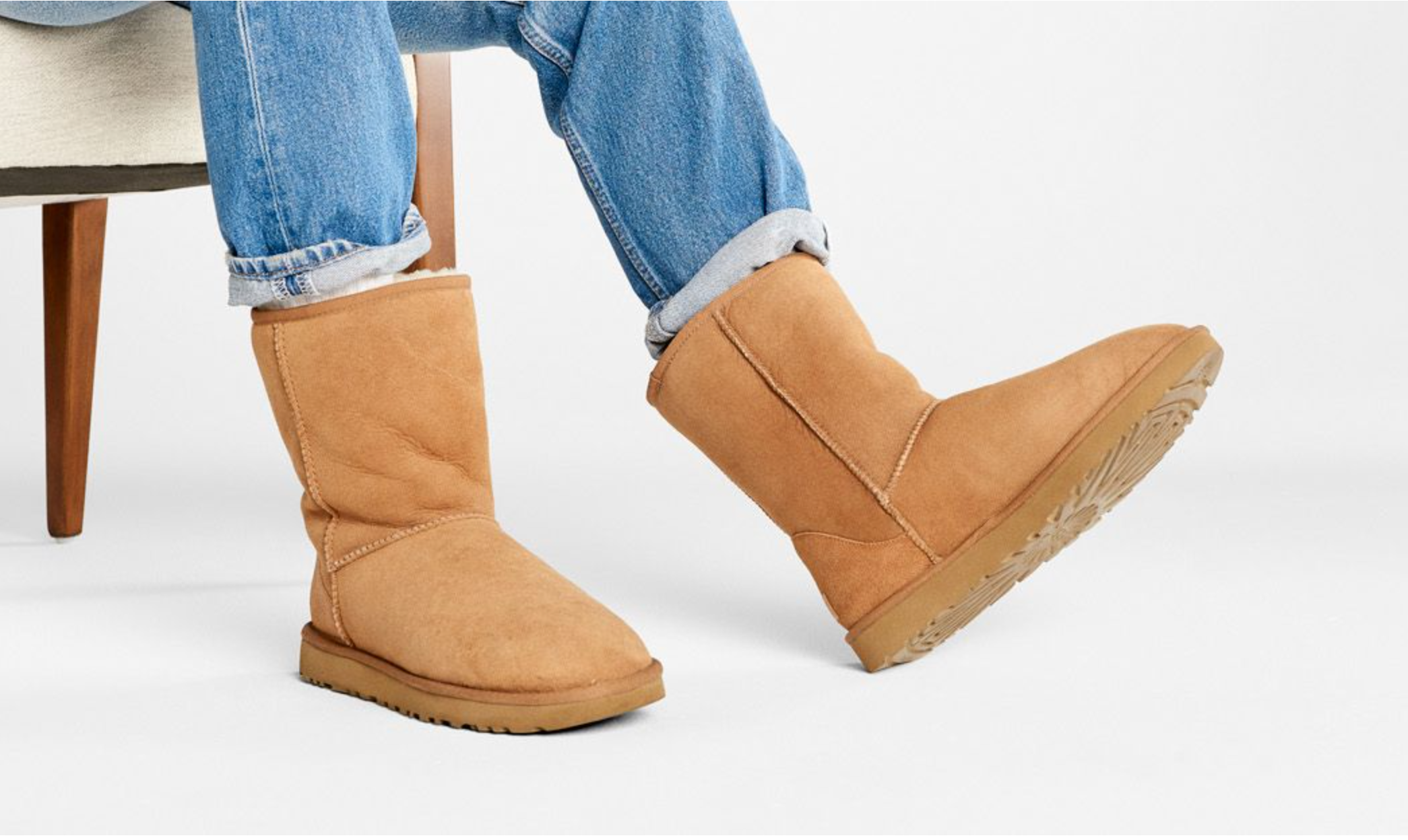 UGG MEN's Classic Short Chestnut - NetDécor