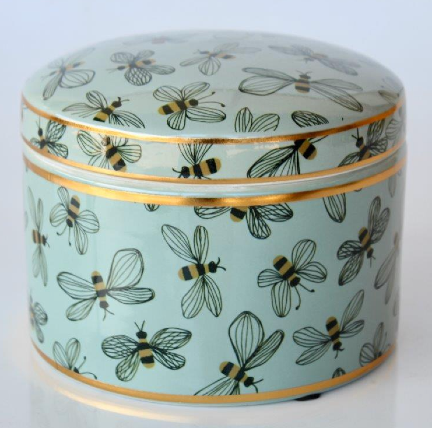 Duck Egg with Bees Box with Lid - NetDécor