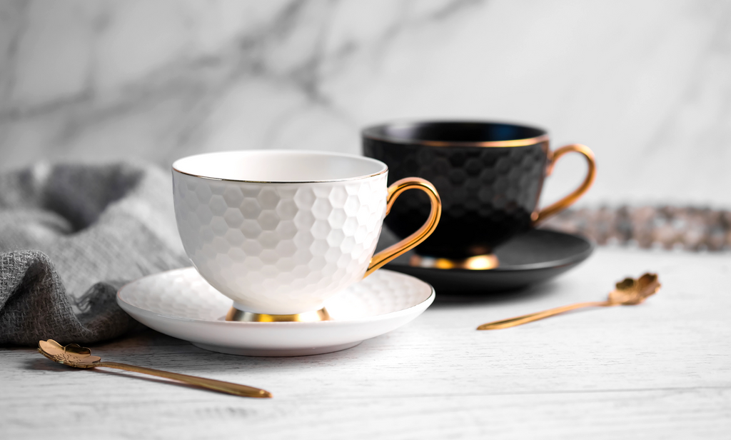 Manchester Tea Cups and Saucers - NetDécor 