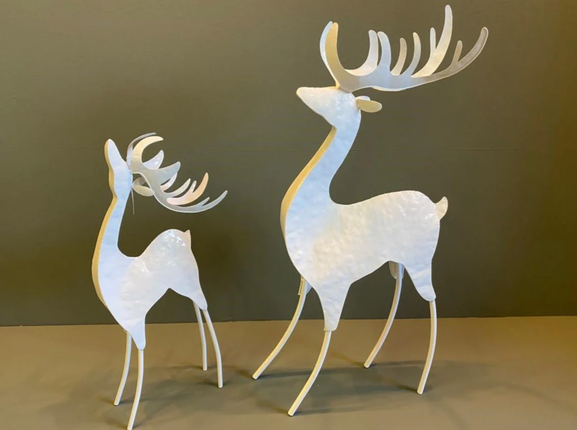 Large Metal Reindeer - NetDécor