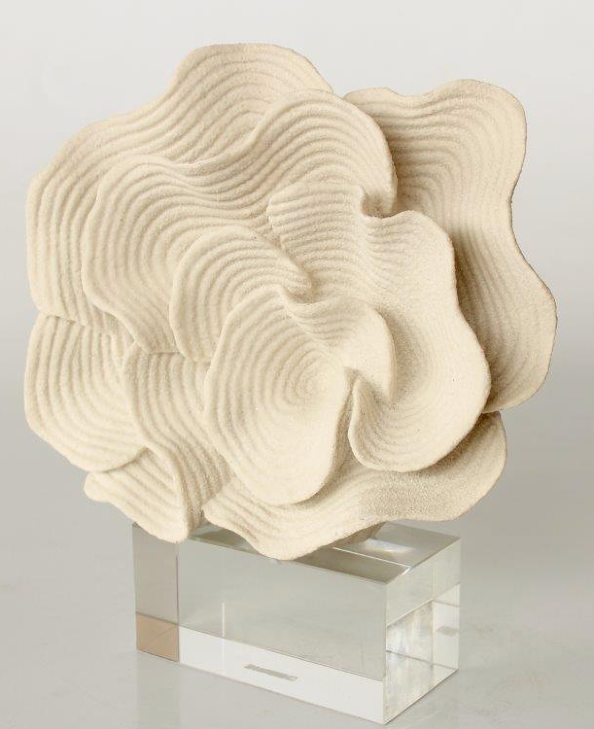 Faux Coral on Crystal Base - NetDécor