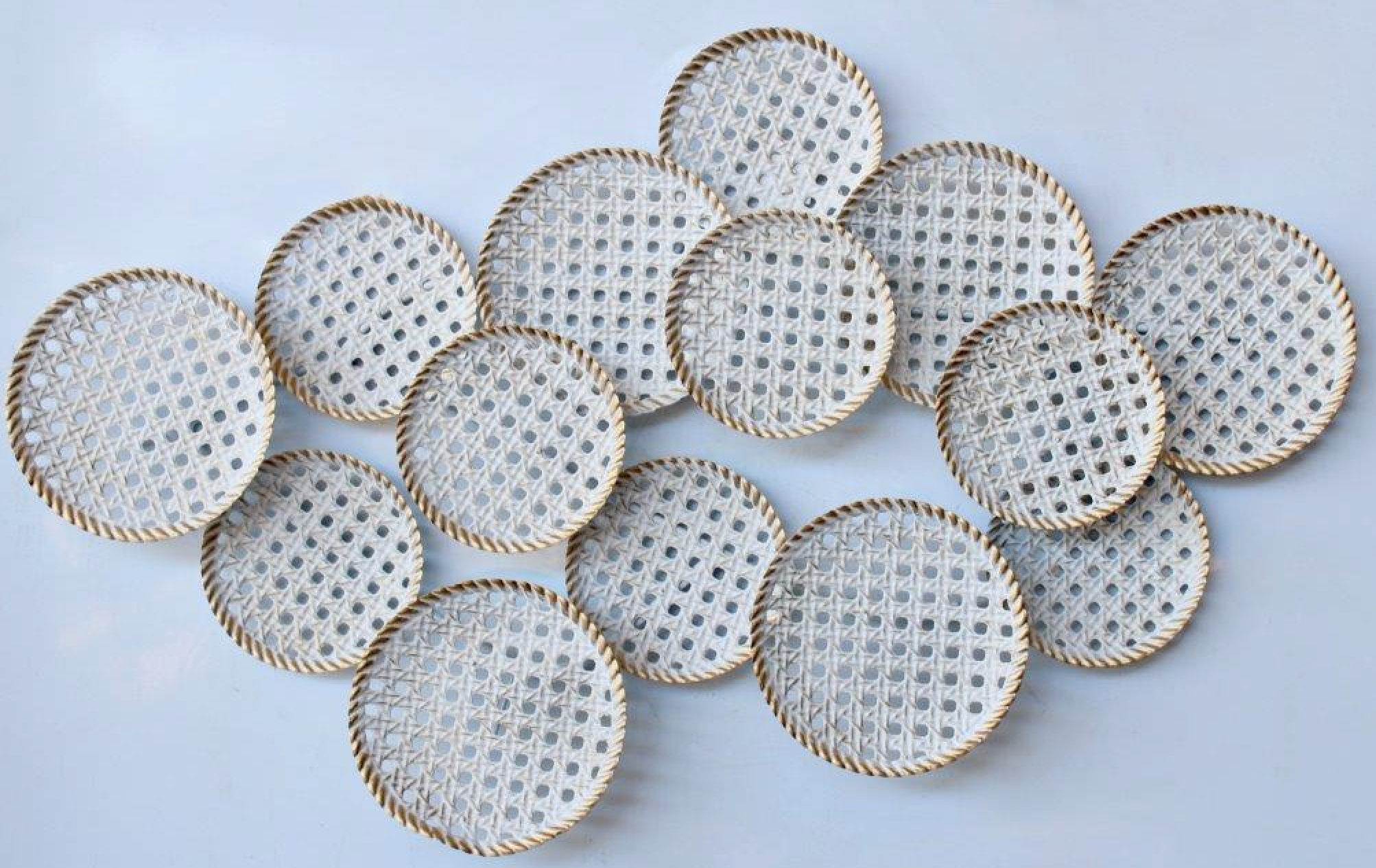 Metal Rattan White & Gold Wall Decor - NetDécor