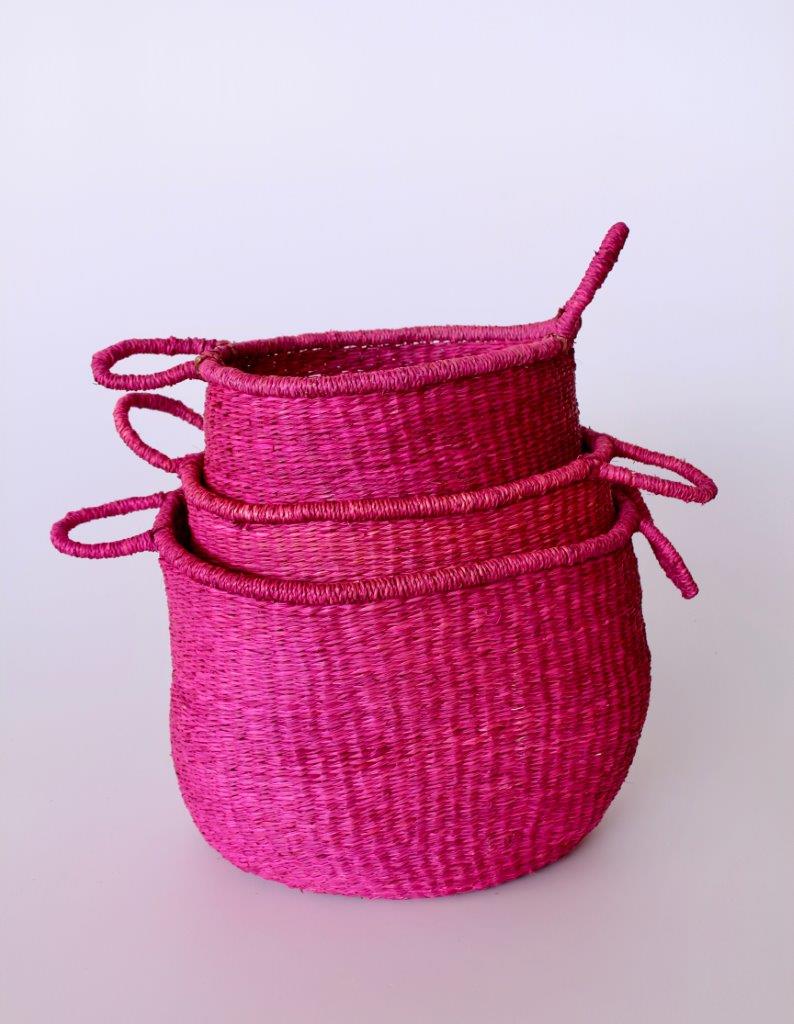SET OF 3 SHOCKING PINK SEAGRASS BASKETS - NetDécor